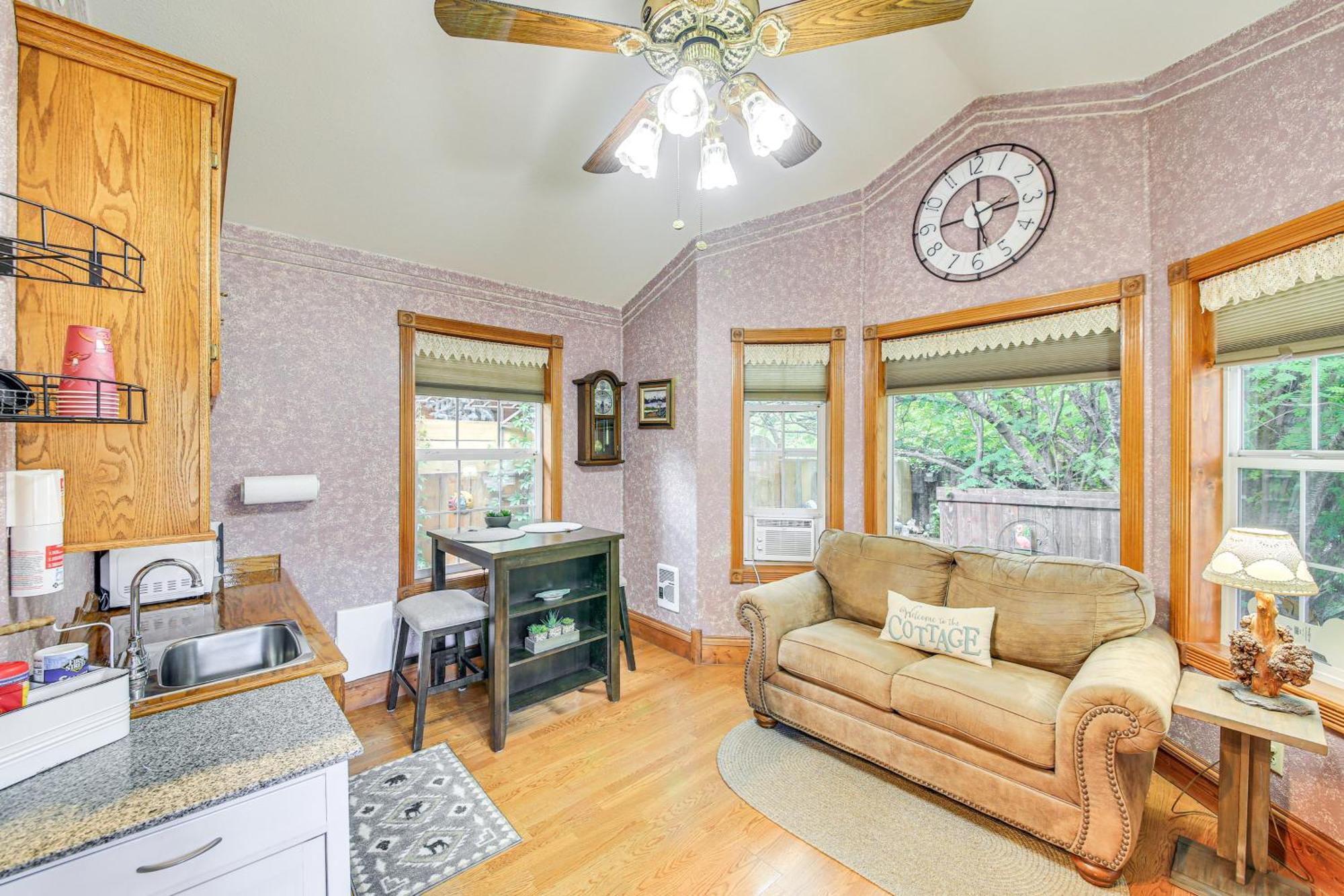 Homey Pet-Friendly Libby Cottage With Yard By Creek! White Haven 外观 照片