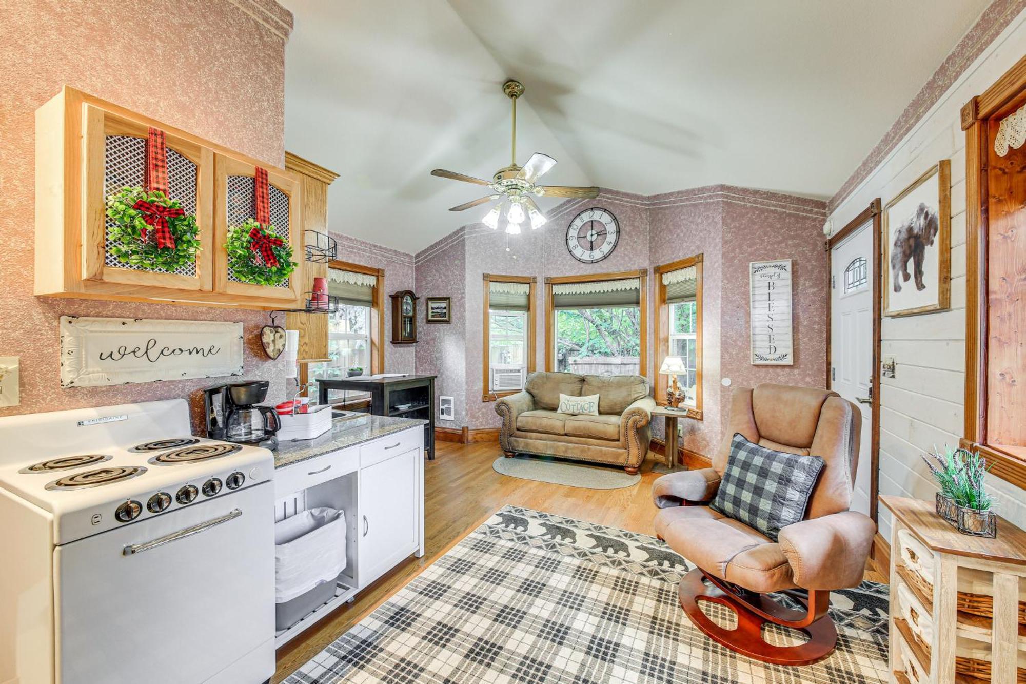 Homey Pet-Friendly Libby Cottage With Yard By Creek! White Haven 外观 照片