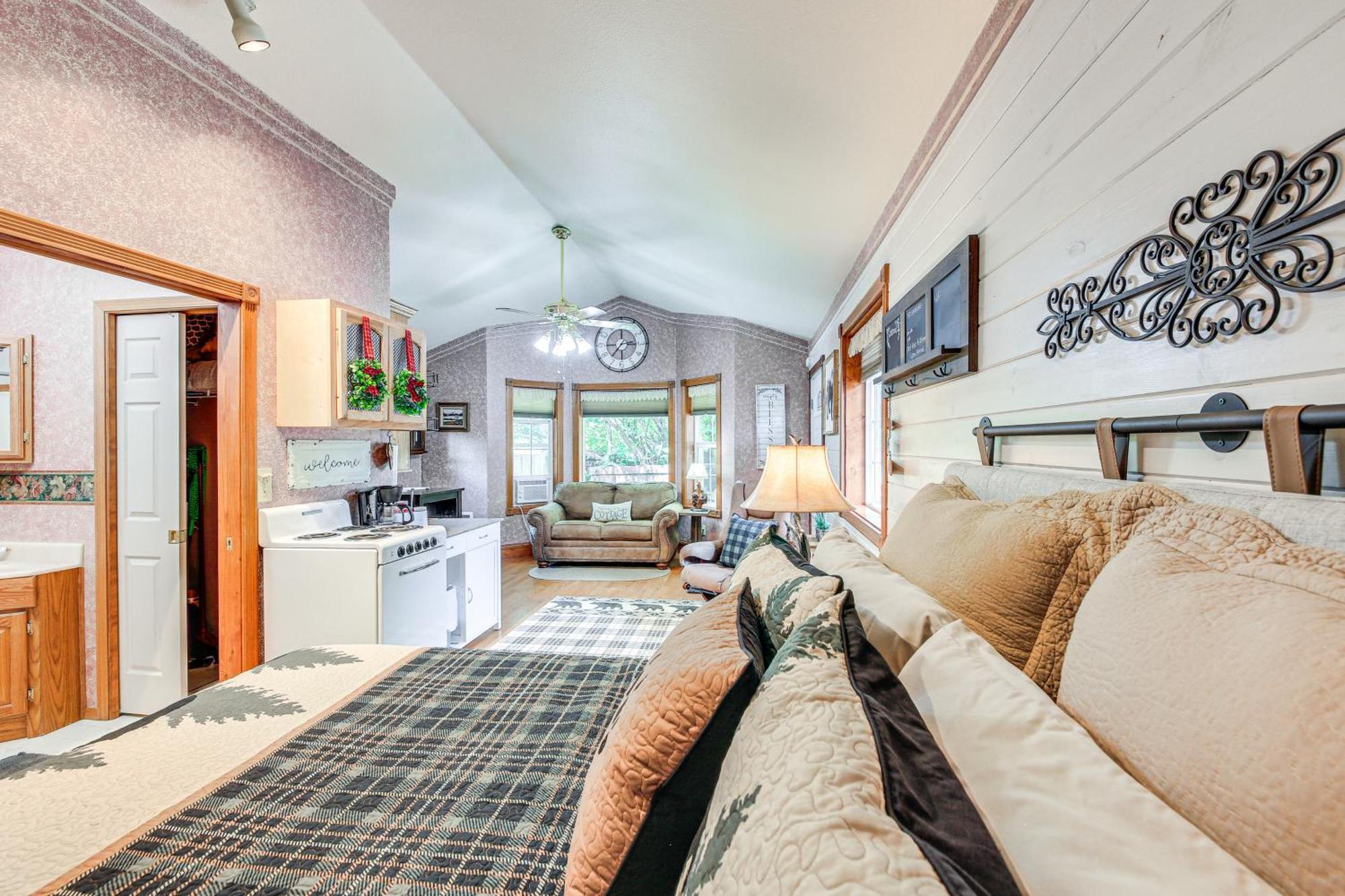 Homey Pet-Friendly Libby Cottage With Yard By Creek! White Haven 外观 照片